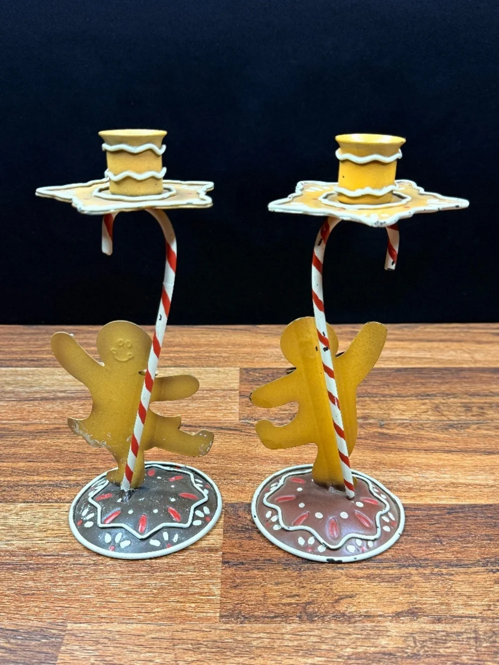 Gingerbread Candle Holders and Gingerbread “Holiday Kitchen” Sign